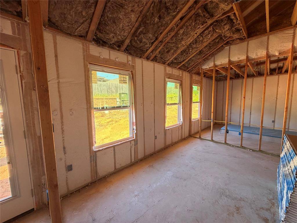 527 Condor CIR, Norman, OK 73072