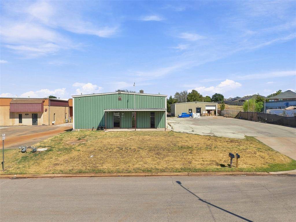 3439 Charleston RD, Norman, OK 73069