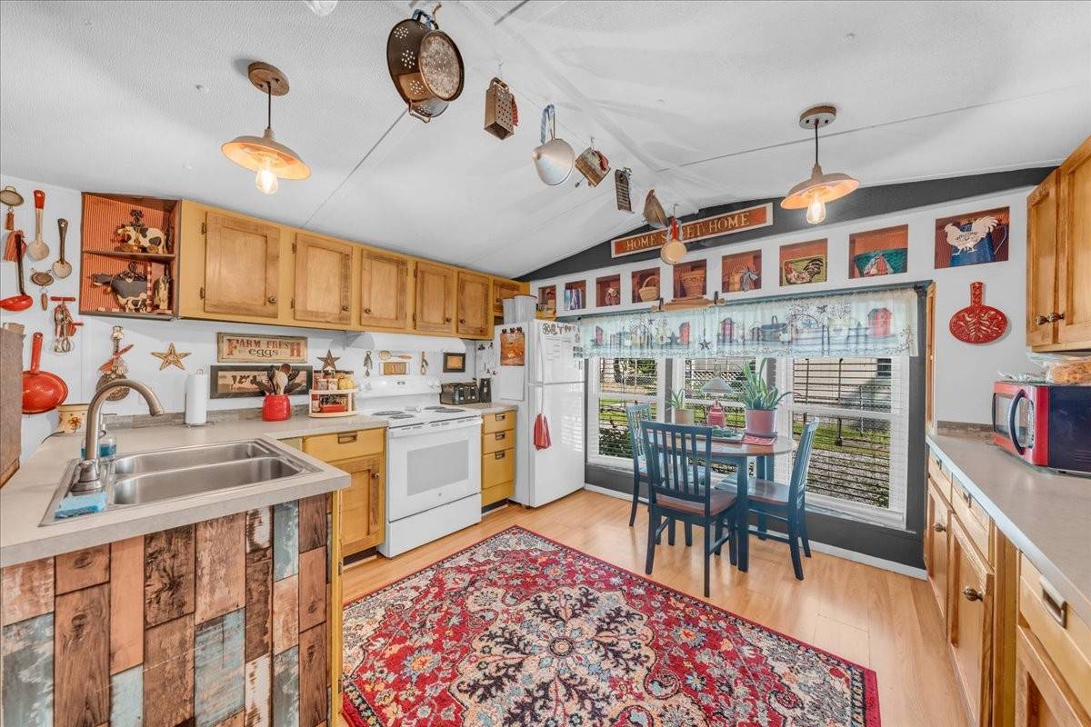 95 Old Hickory Dr, Beechgrove, TN 37018