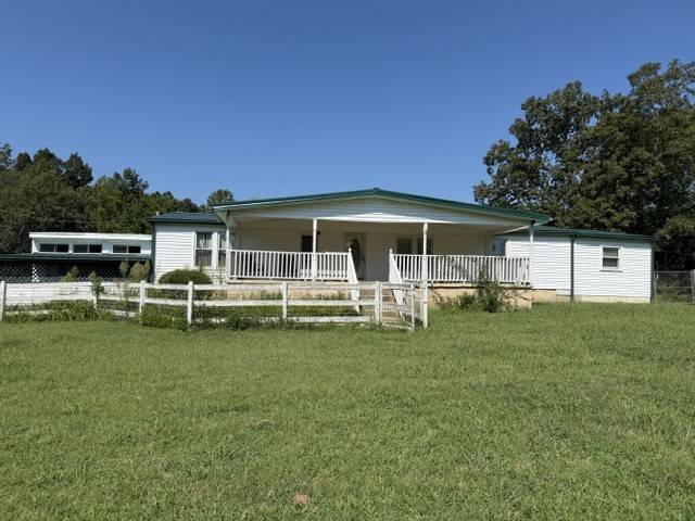 10375 N Tidwell Rd, Bon Aqua, TN 37025
