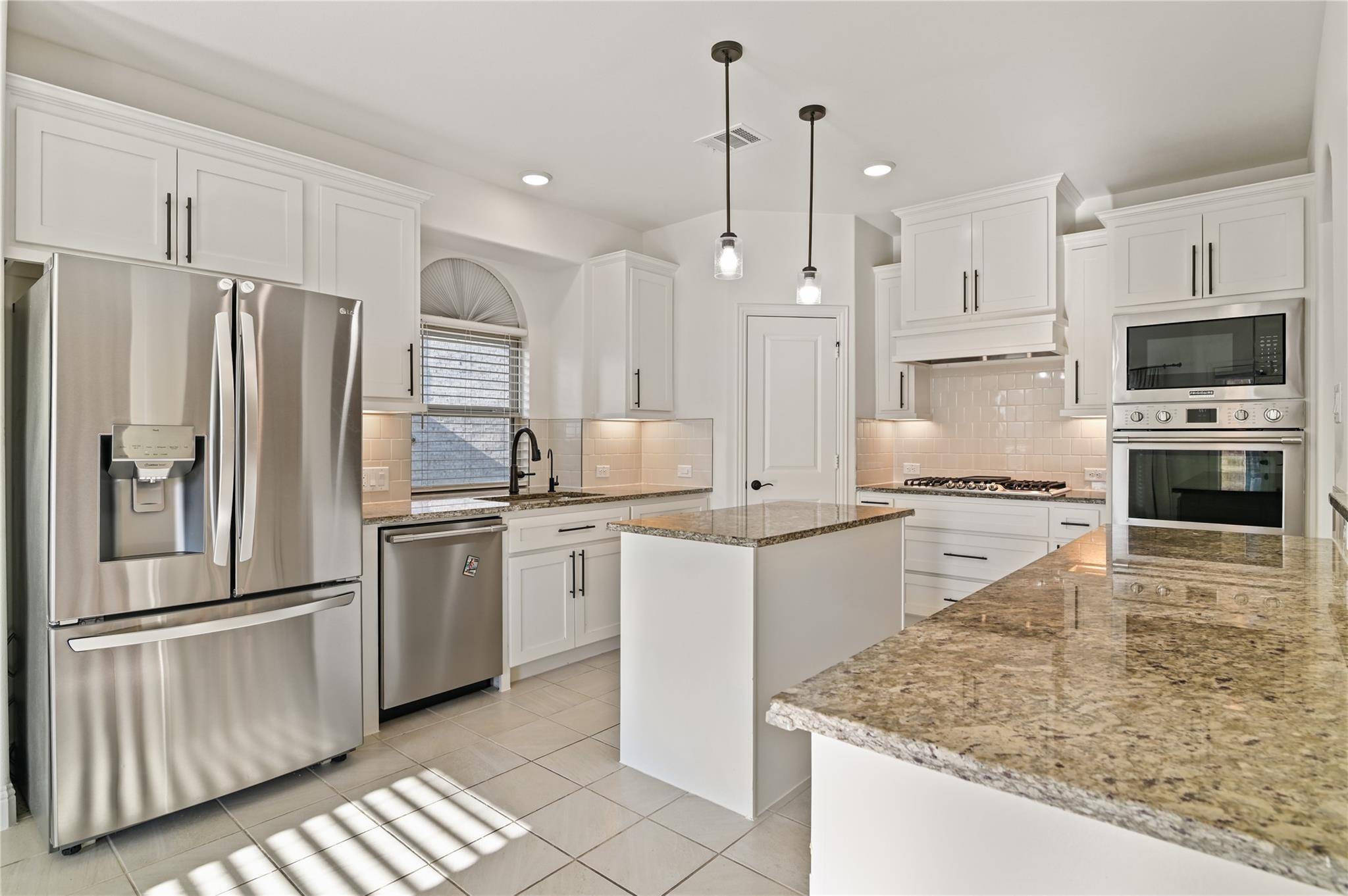 1611 McMaster LN, Prosper, TX 75078