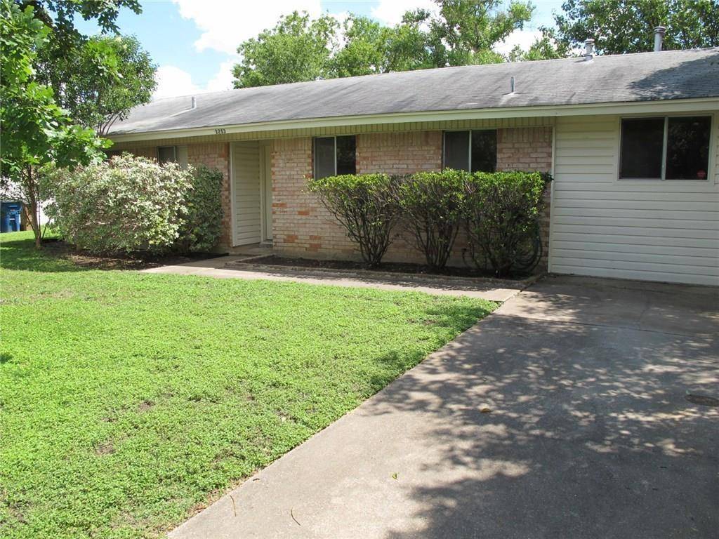 1213 S Meadows DR, Austin, TX 78758