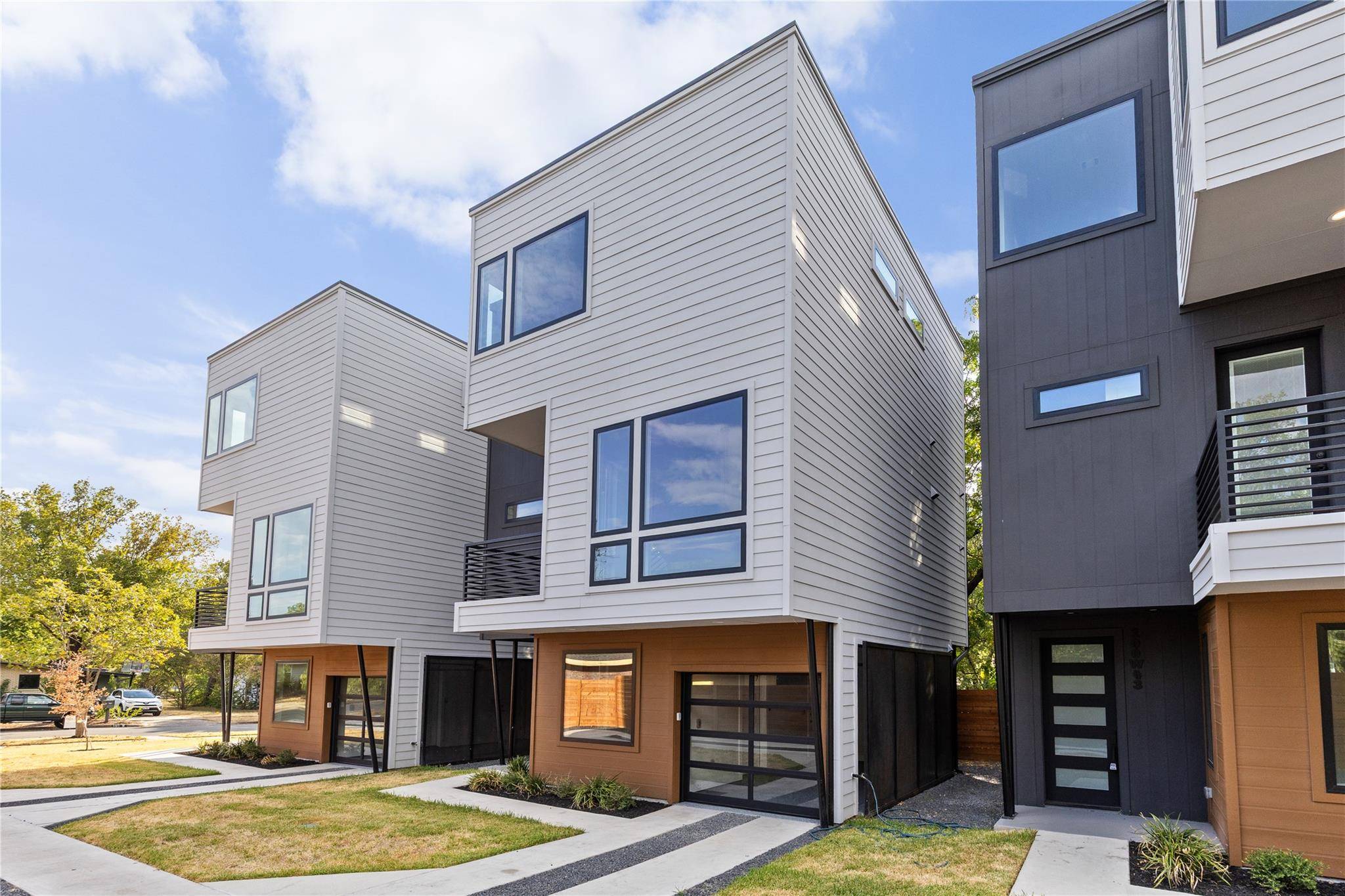 100 W Odell ST #2, Austin, TX 78752