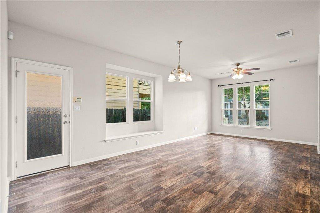 142 Preston TRL, San Marcos, TX 78666