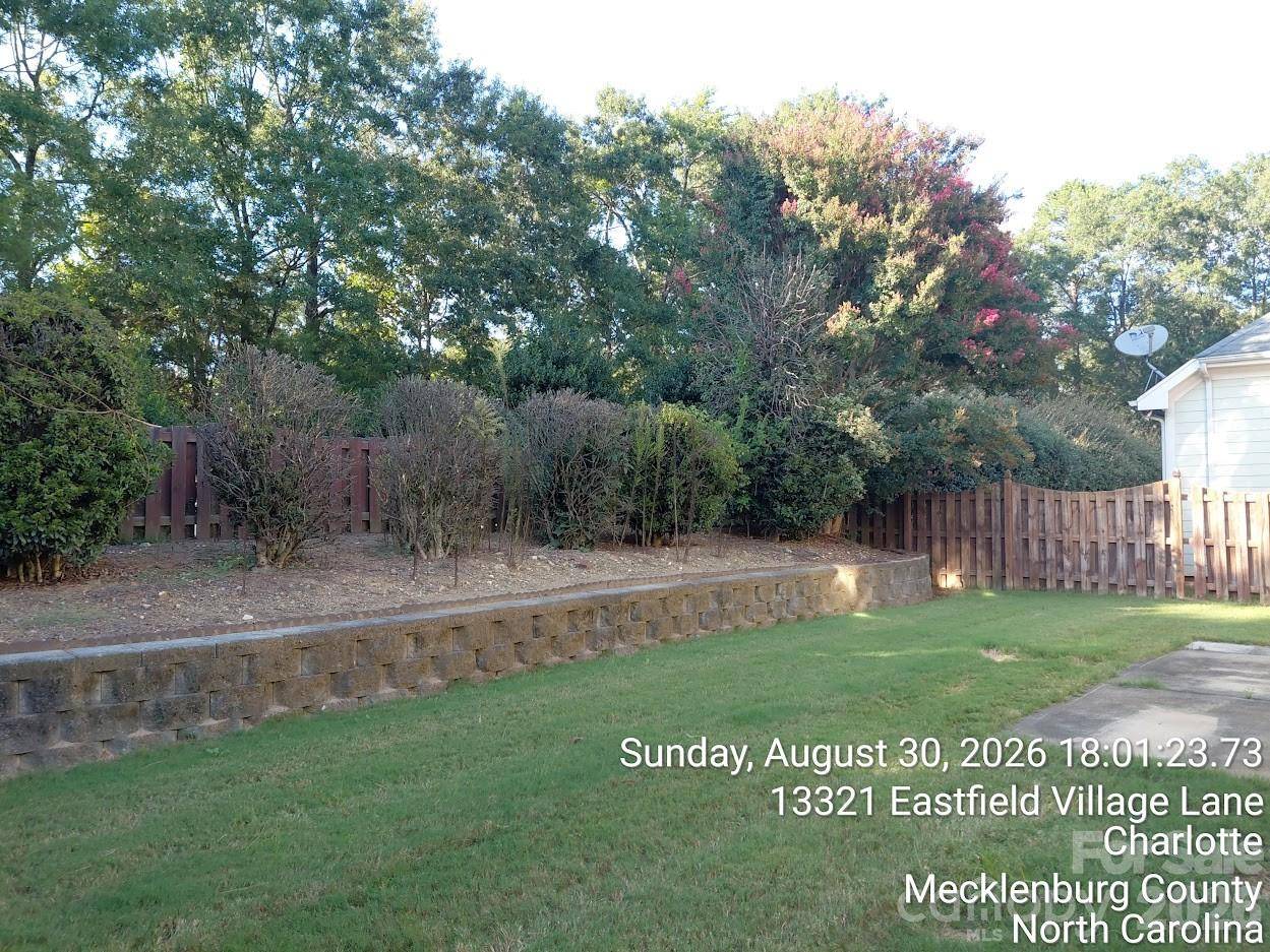 13321 Eastfield Village LN, Charlotte, NC 28269