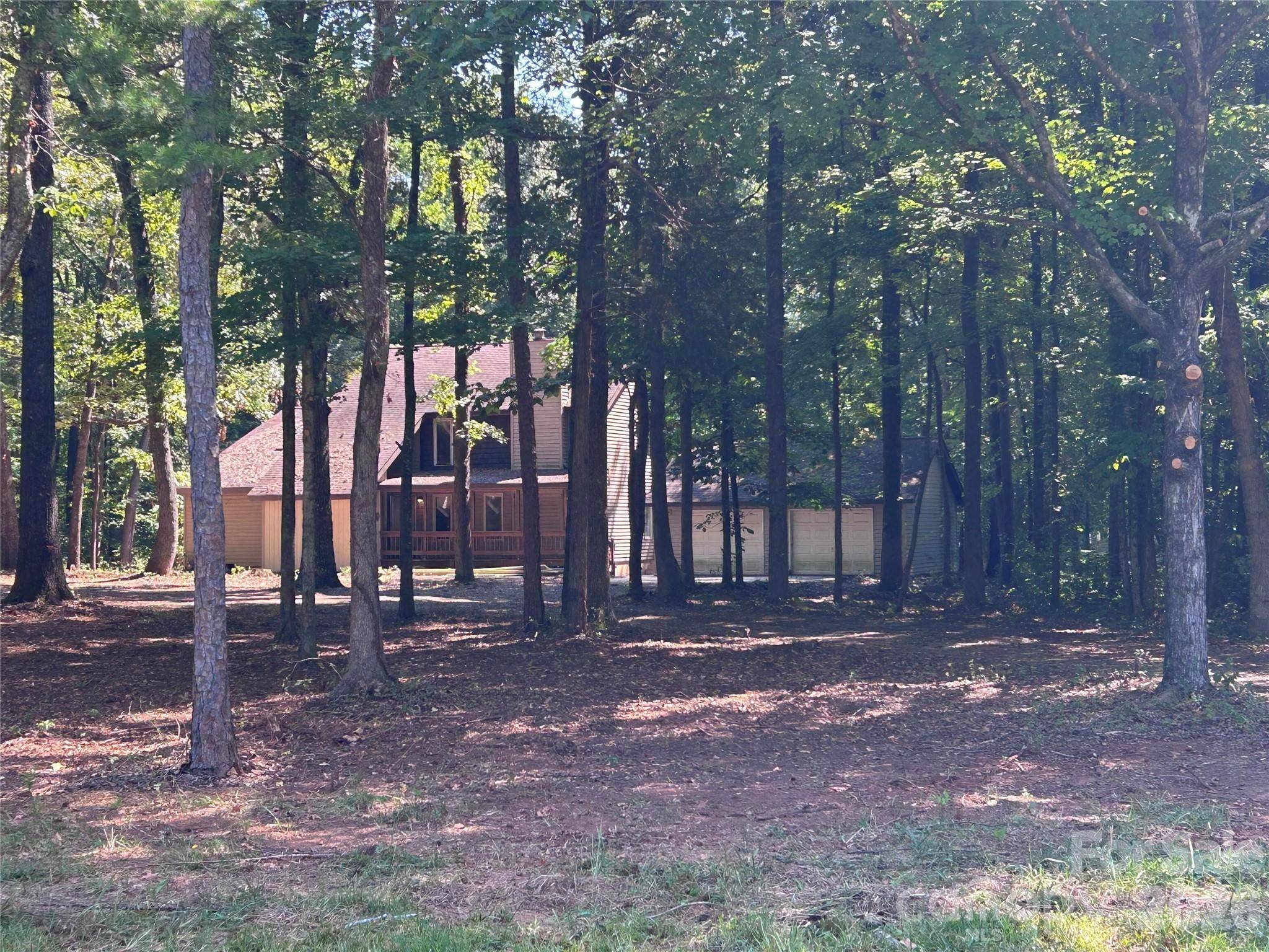 8209 Addison DR, Harrisburg, NC 28075