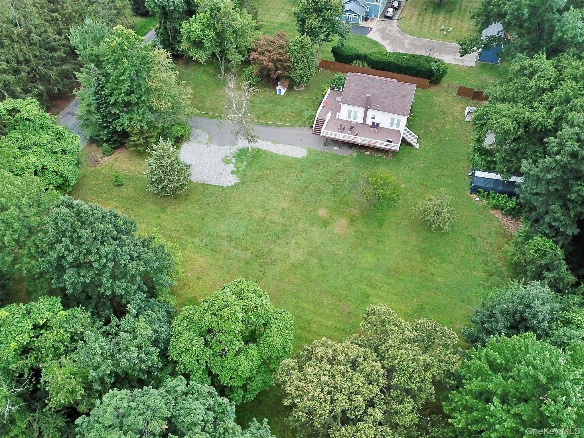 3 Kingsland DR, New City, NY 10956