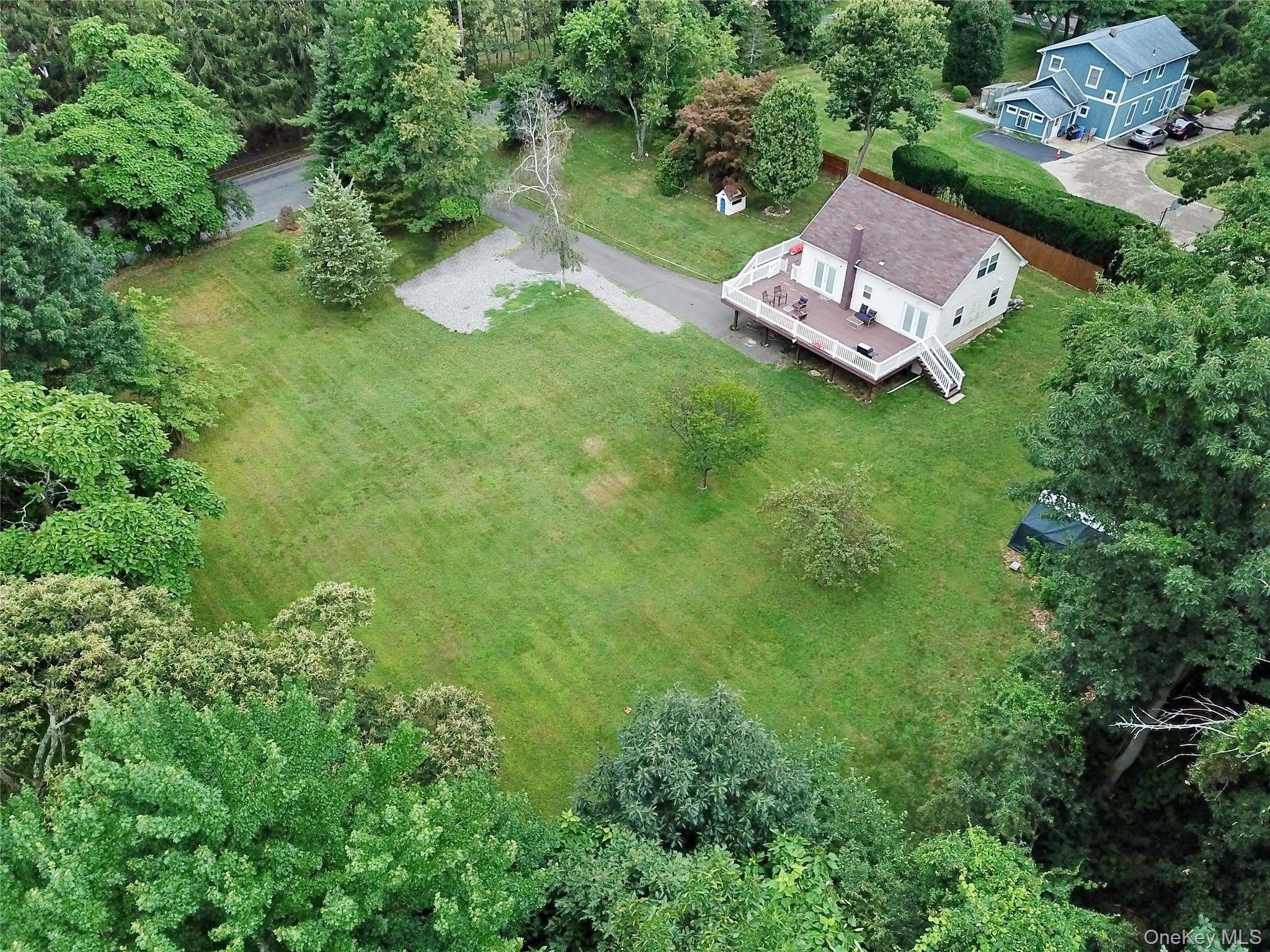 3 Kingsland DR, New City, NY 10956