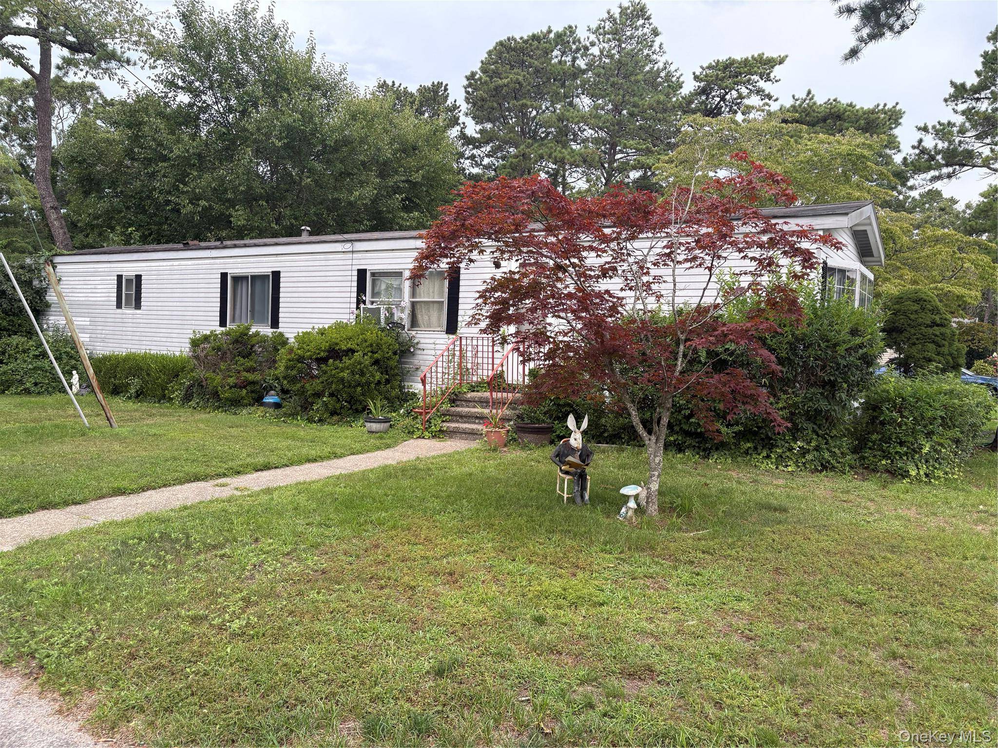 525/P4 Riverleigh, Riverhead, NY 11901