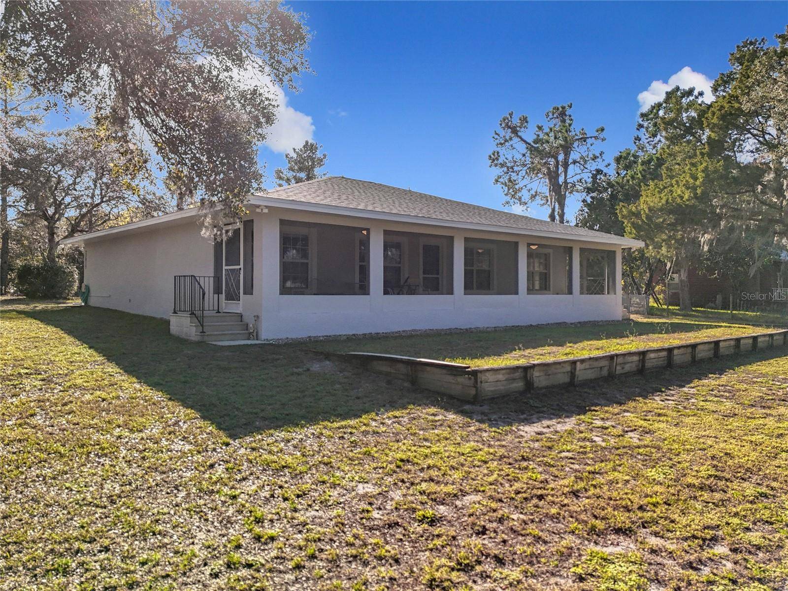 23917 KAYS WAY, Astatula, FL 34705
