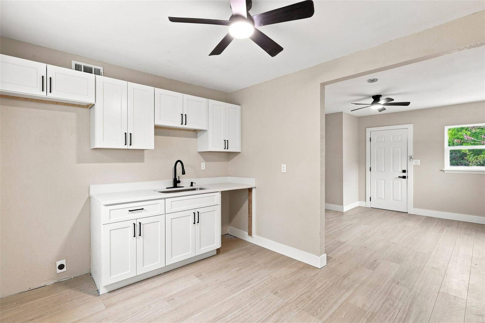 264 LAWS LN, Ormond Beach, FL 32174