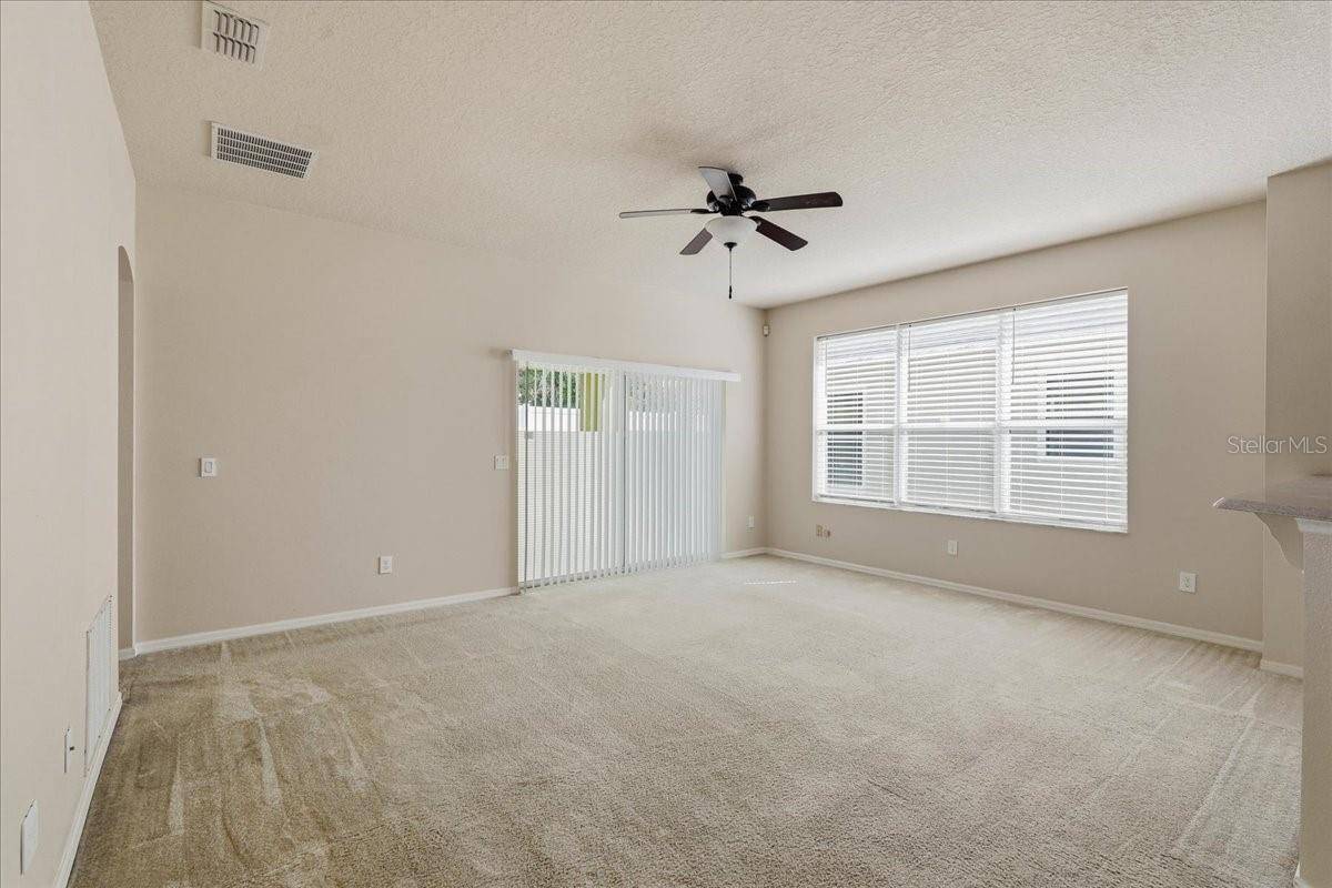 1268 SALISBURY DR, Winter Haven, FL 33881