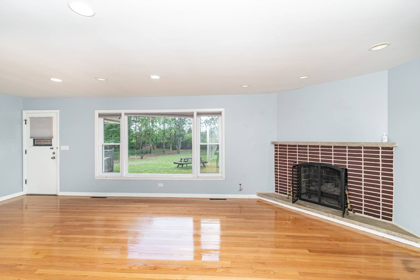 33 BRIARWOOD LN, Palatine, IL 60067