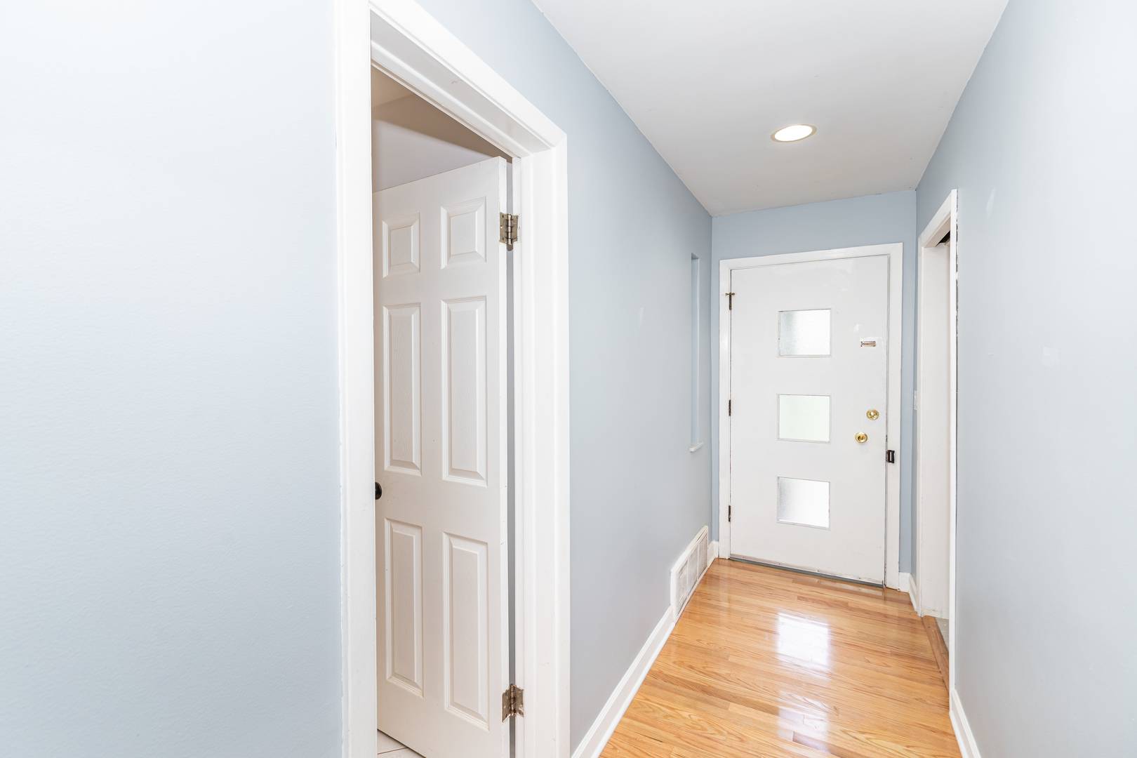 33 BRIARWOOD LN, Palatine, IL 60067