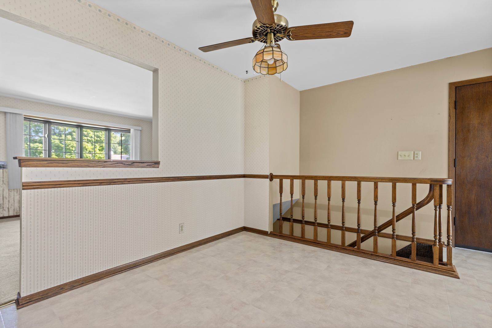 601 Windfield LN, Machesney Park, IL 61115
