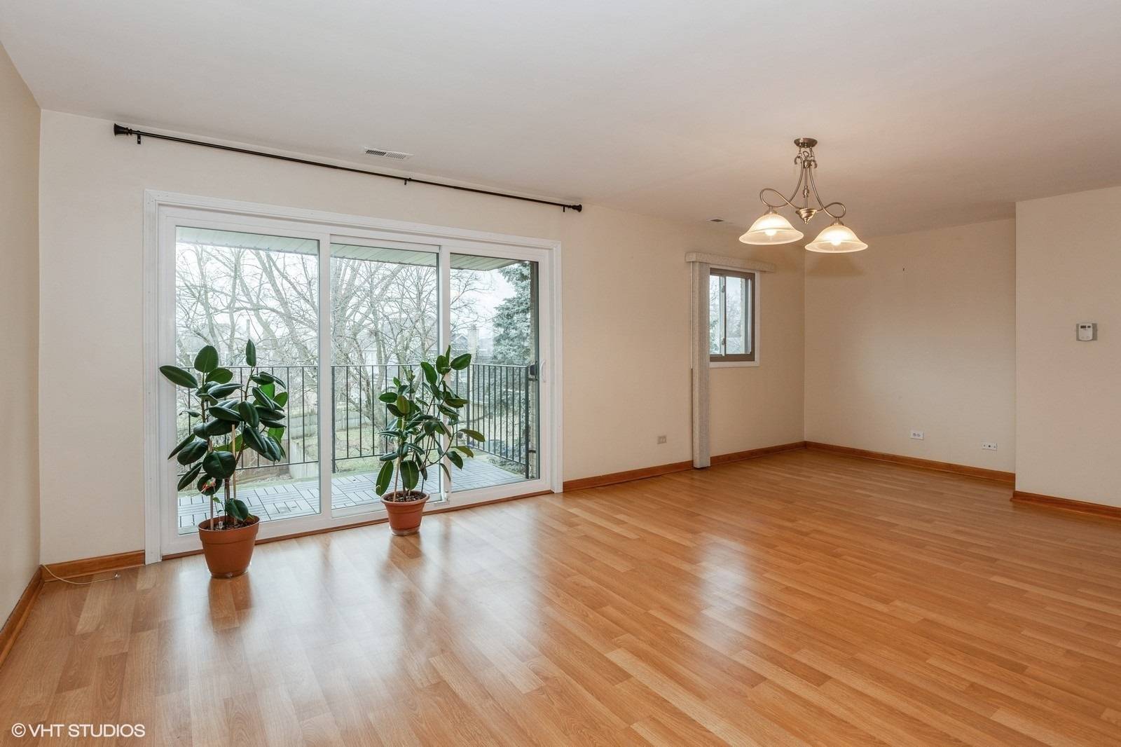 787 Wilson AVE #17, Glen Ellyn, IL 60137