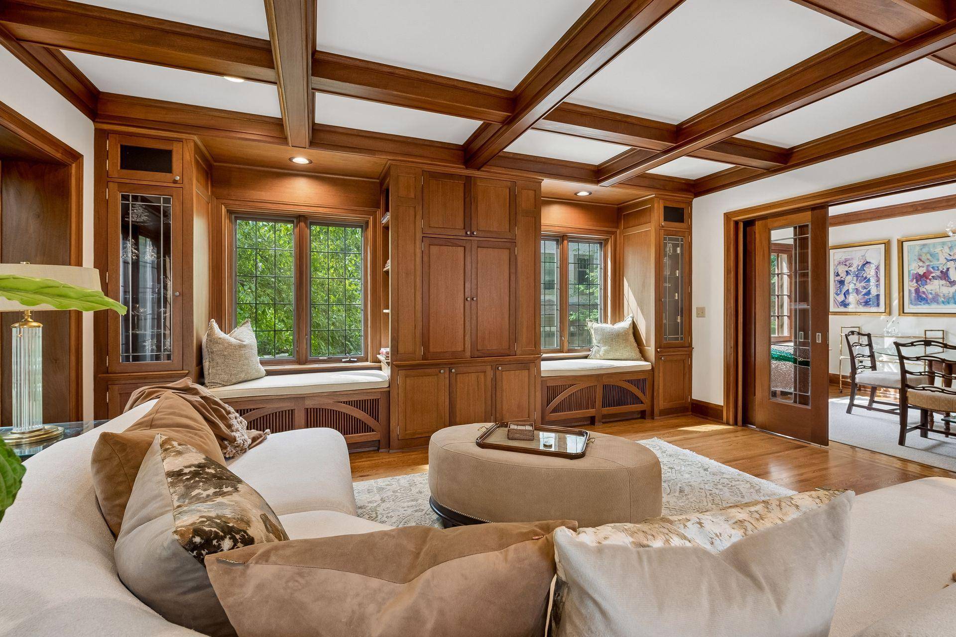 2825 Brookwood TER, Minneapolis, MN 55410