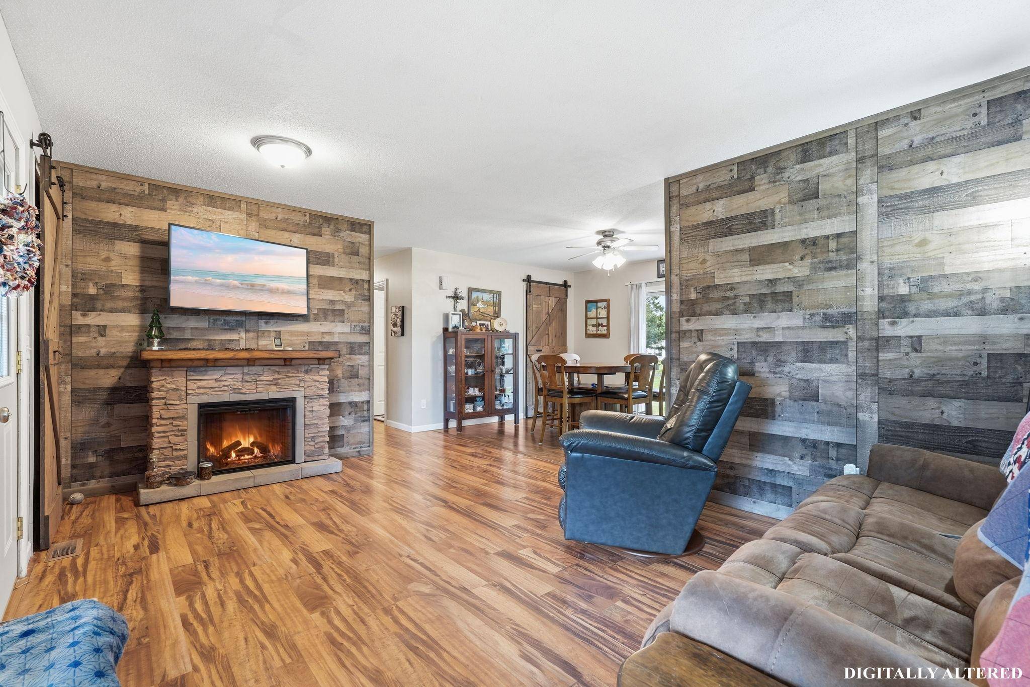 634 Sundance ST, Amery, WI 54001
