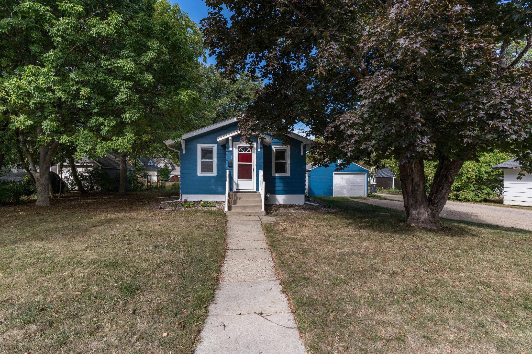 616 Lake ST, Alexandria, MN 56308