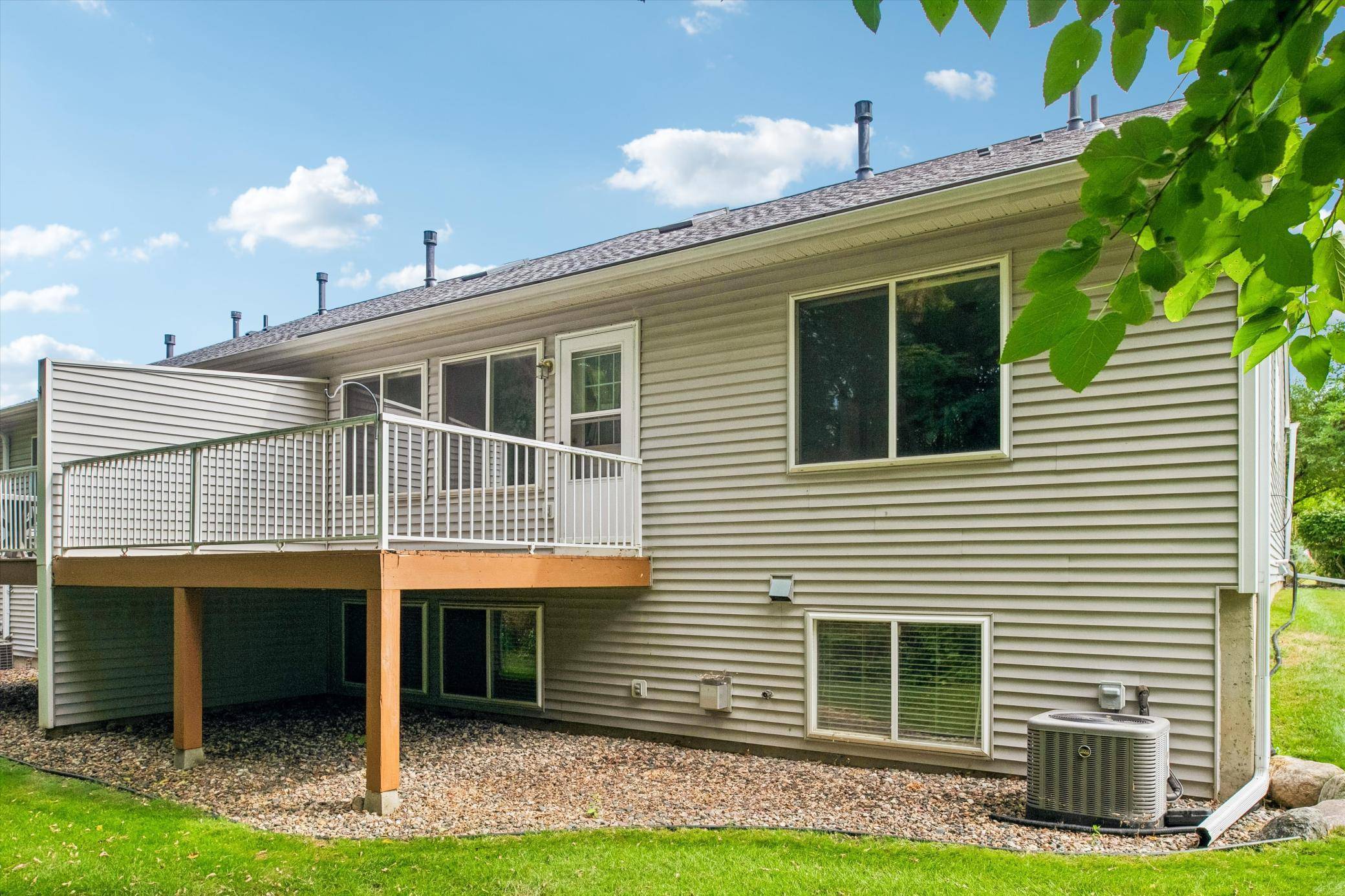13048 Falcons WAY, Savage, MN 55378