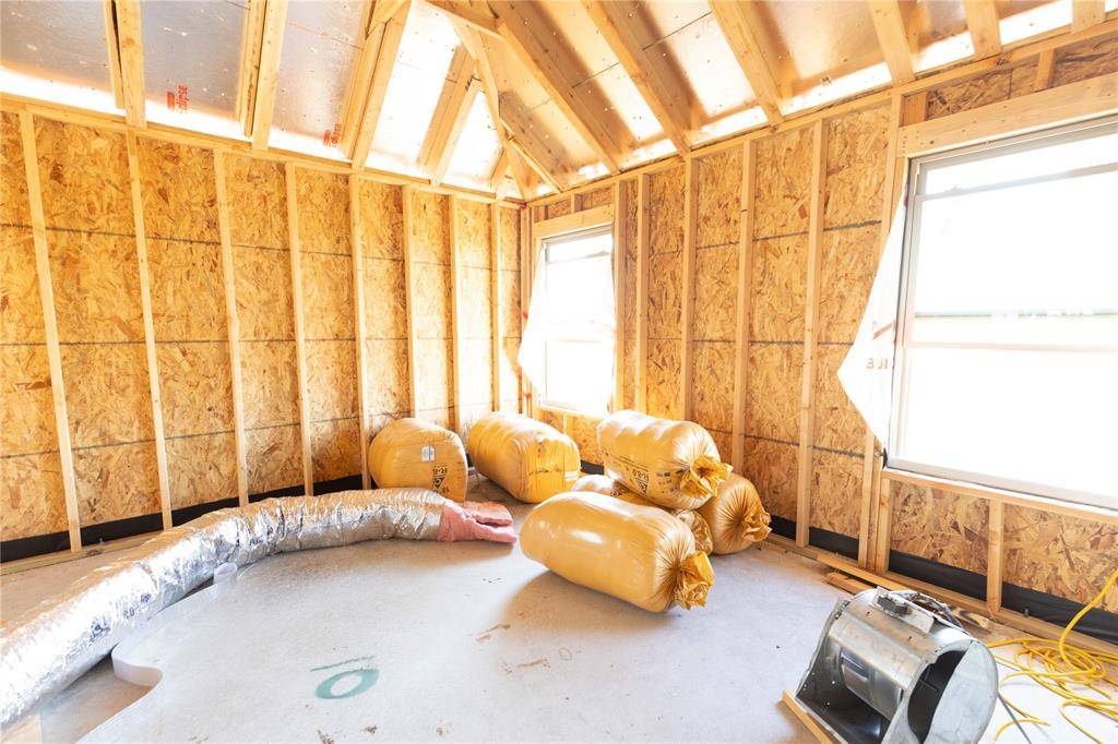 9312 NW 115th TER, Yukon, OK 73099