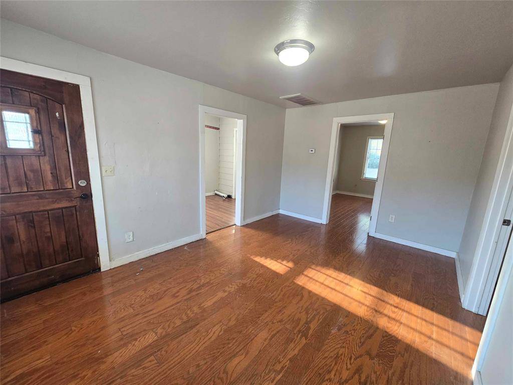 1144 NW 83rd ST, Oklahoma City, OK 73114