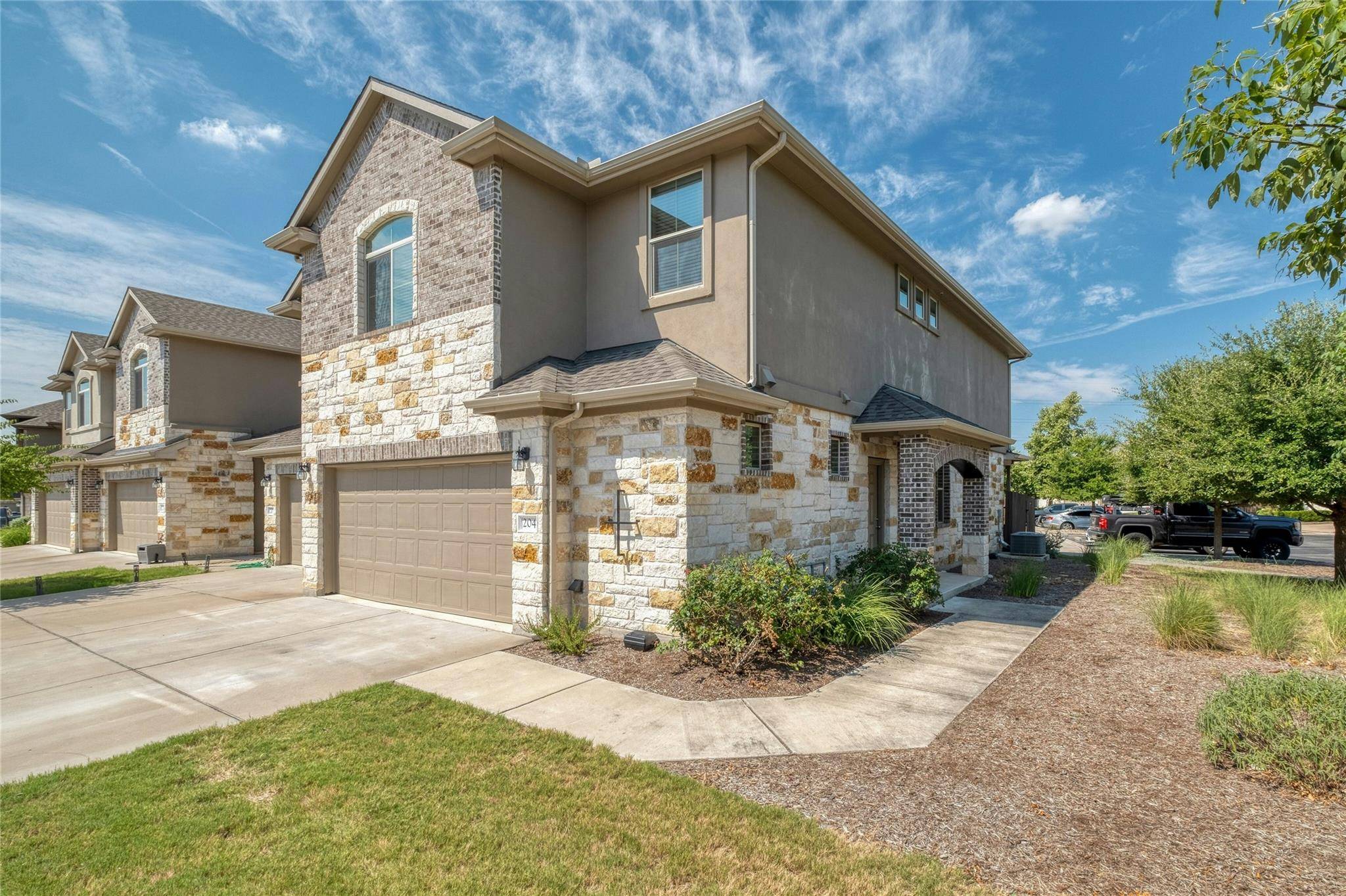2880 Donnell DR #204, Round Rock, TX 78664
