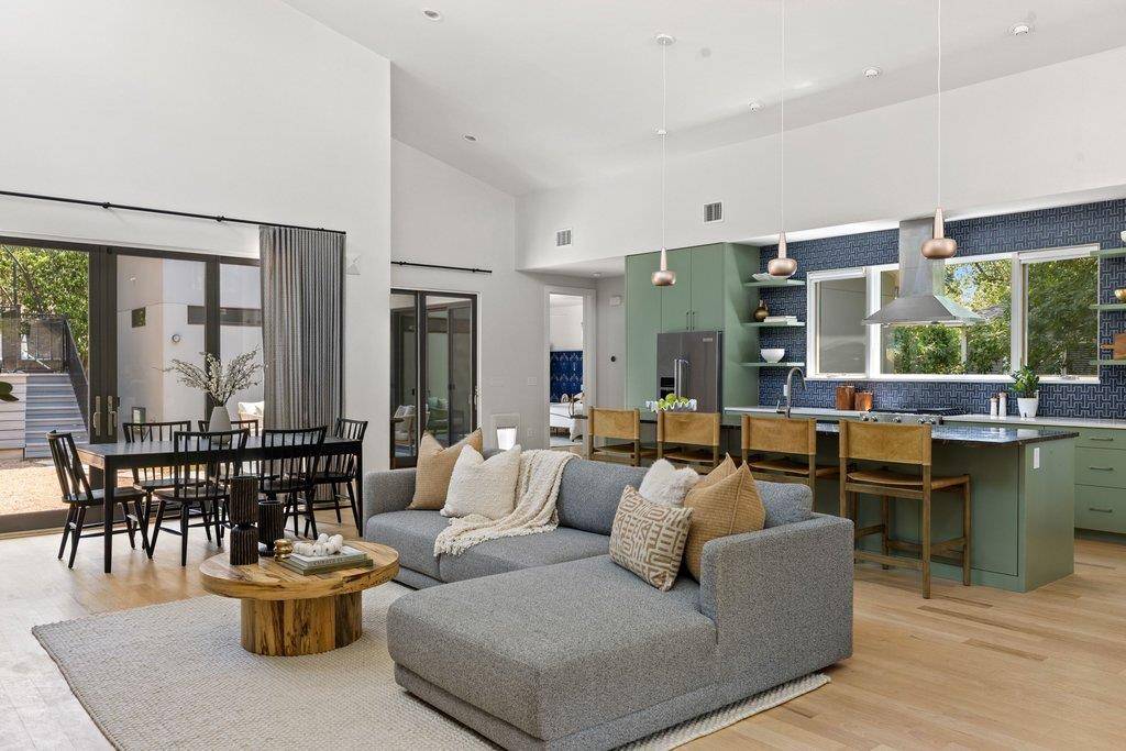 5011 Shoal Creek BLVD, Austin, TX 78756