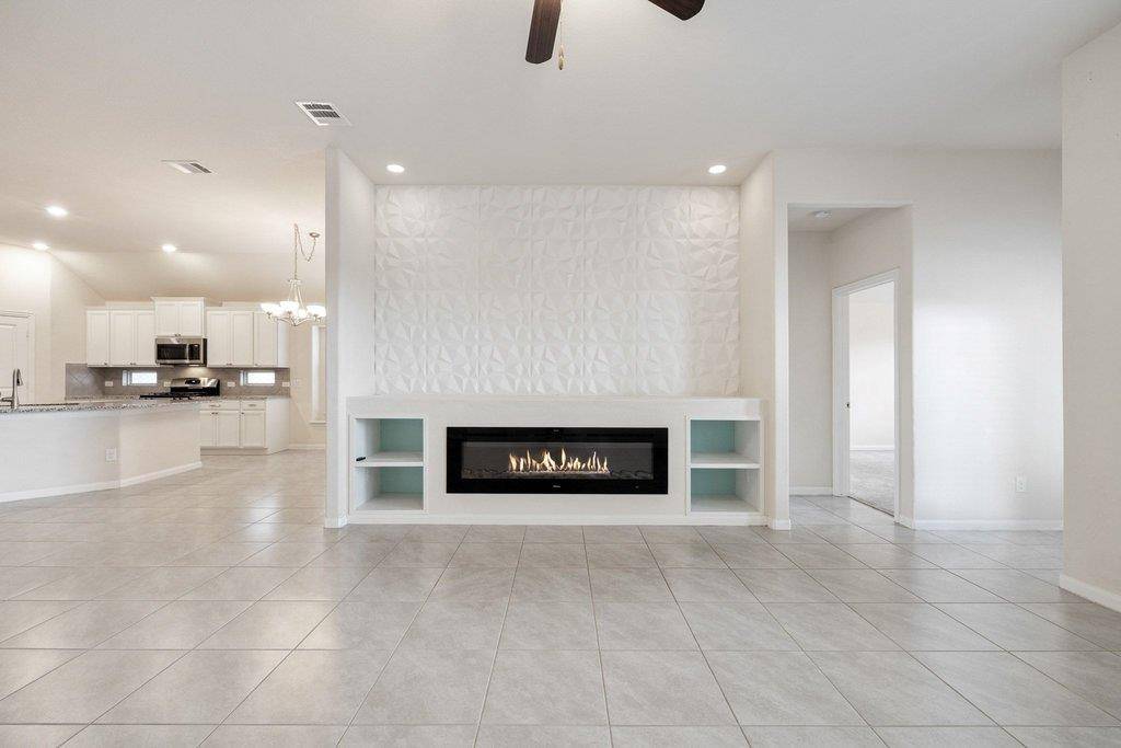 1214 Chad DR, Round Rock, TX 78665