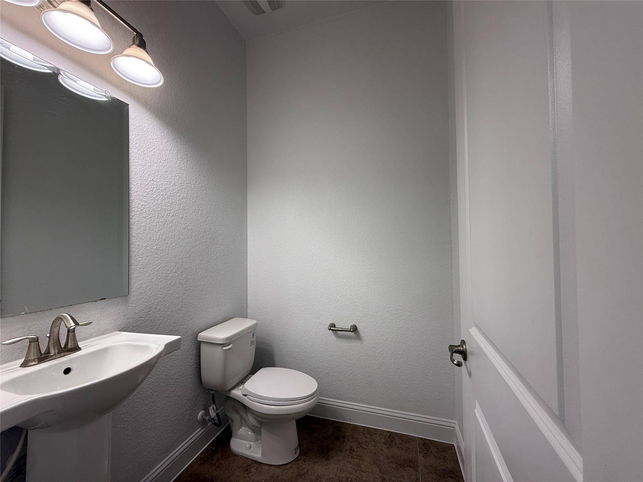 1512 Long Shadow LN, Georgetown, TX 78628