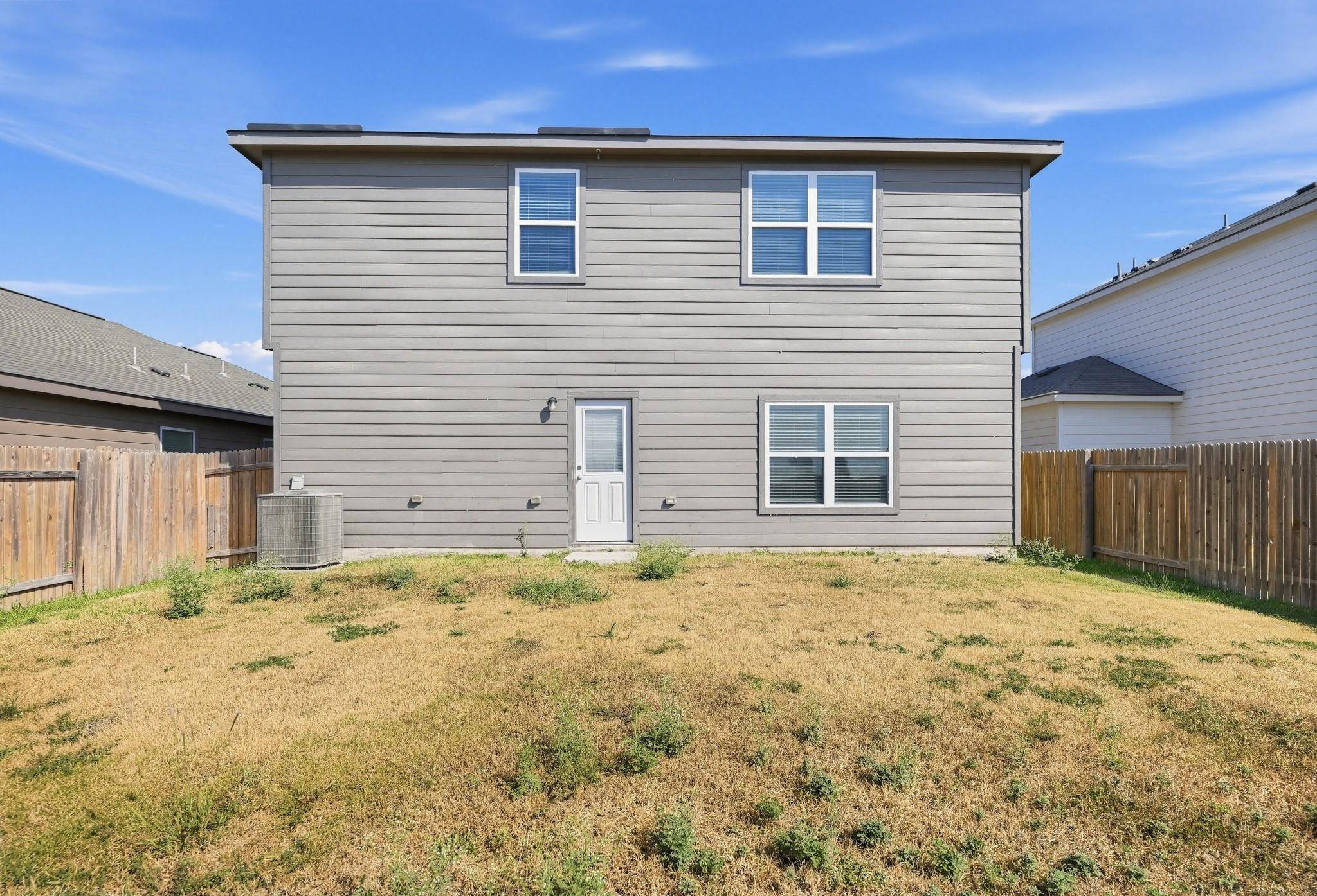 172 Allington CIR, Jarrell, TX 76537