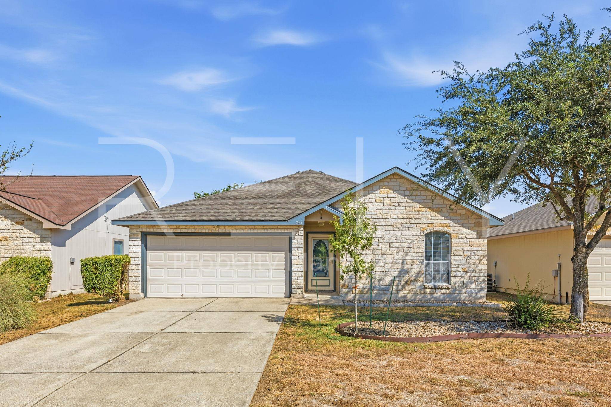 241 Moonstone DR, Jarrell, TX 76537