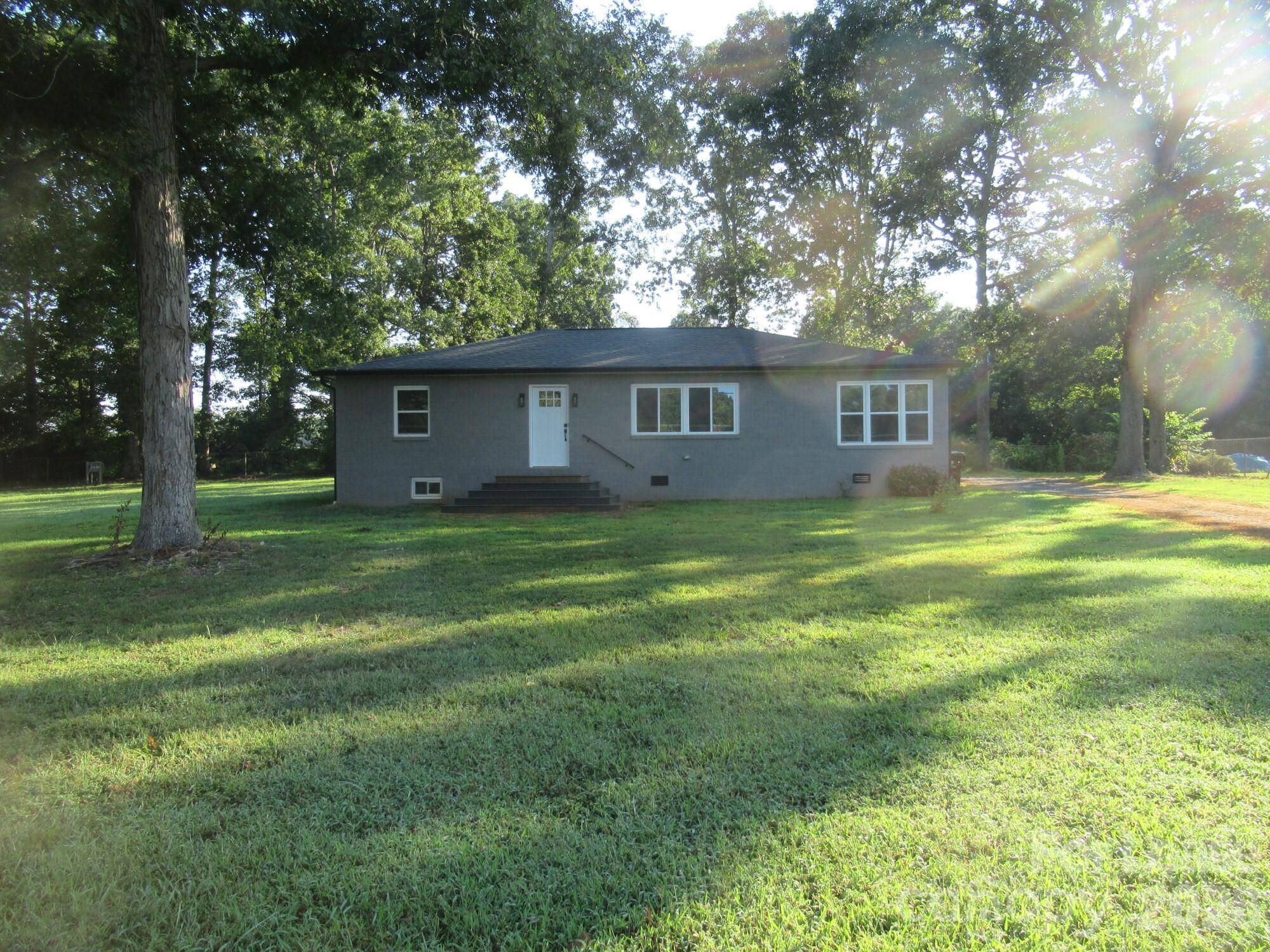2378 Reepsville RD, Lincolnton, NC 28092
