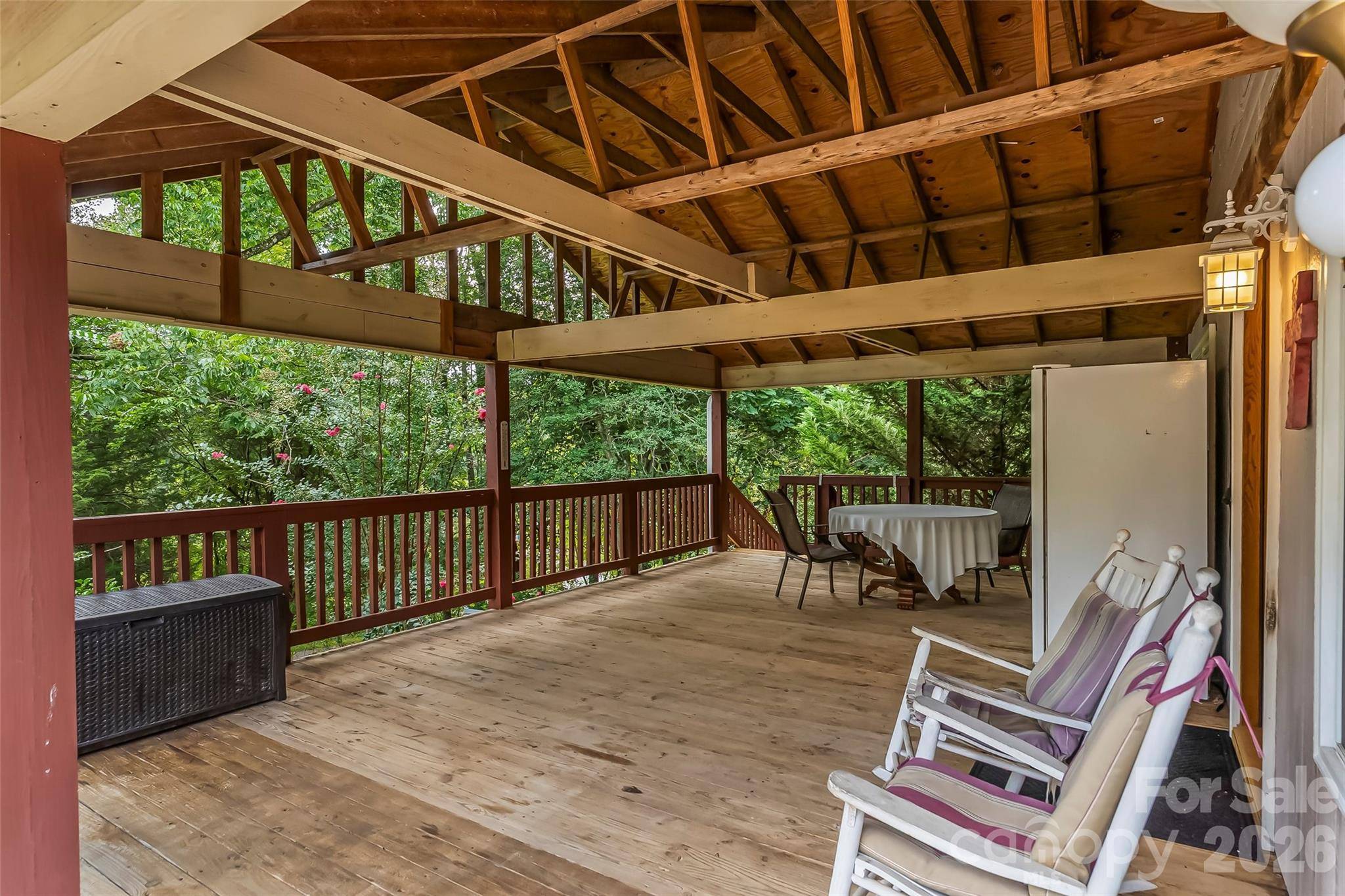 230 JOHNSON HOLLOW RD W, Marion, NC 28752