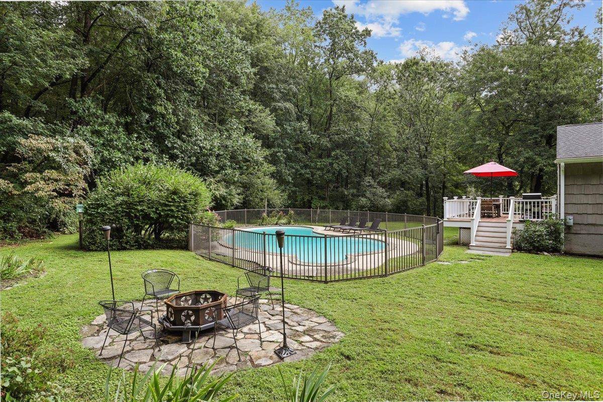 149 Brook Farm RD, Bedford, NY 10576