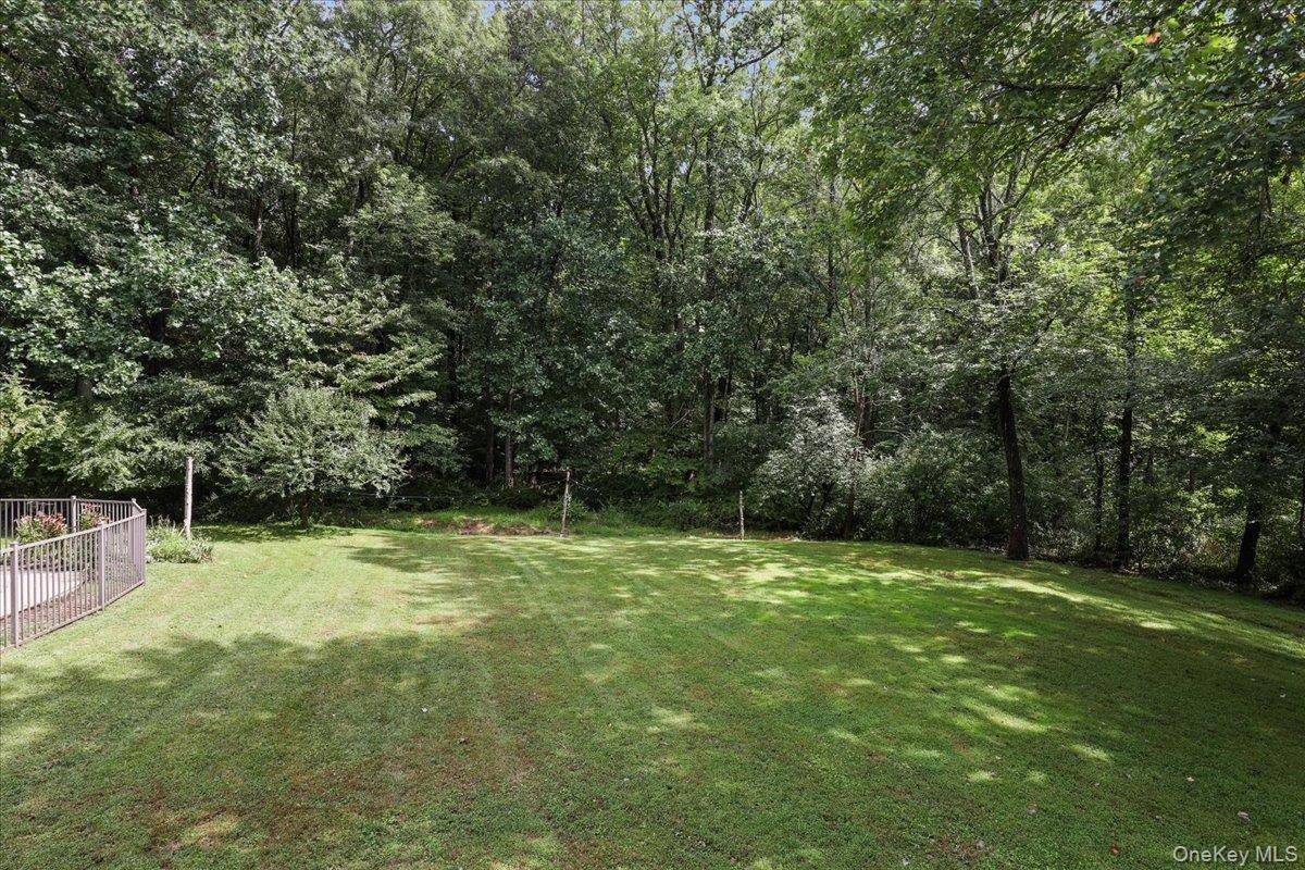 149 Brook Farm RD, Bedford, NY 10576
