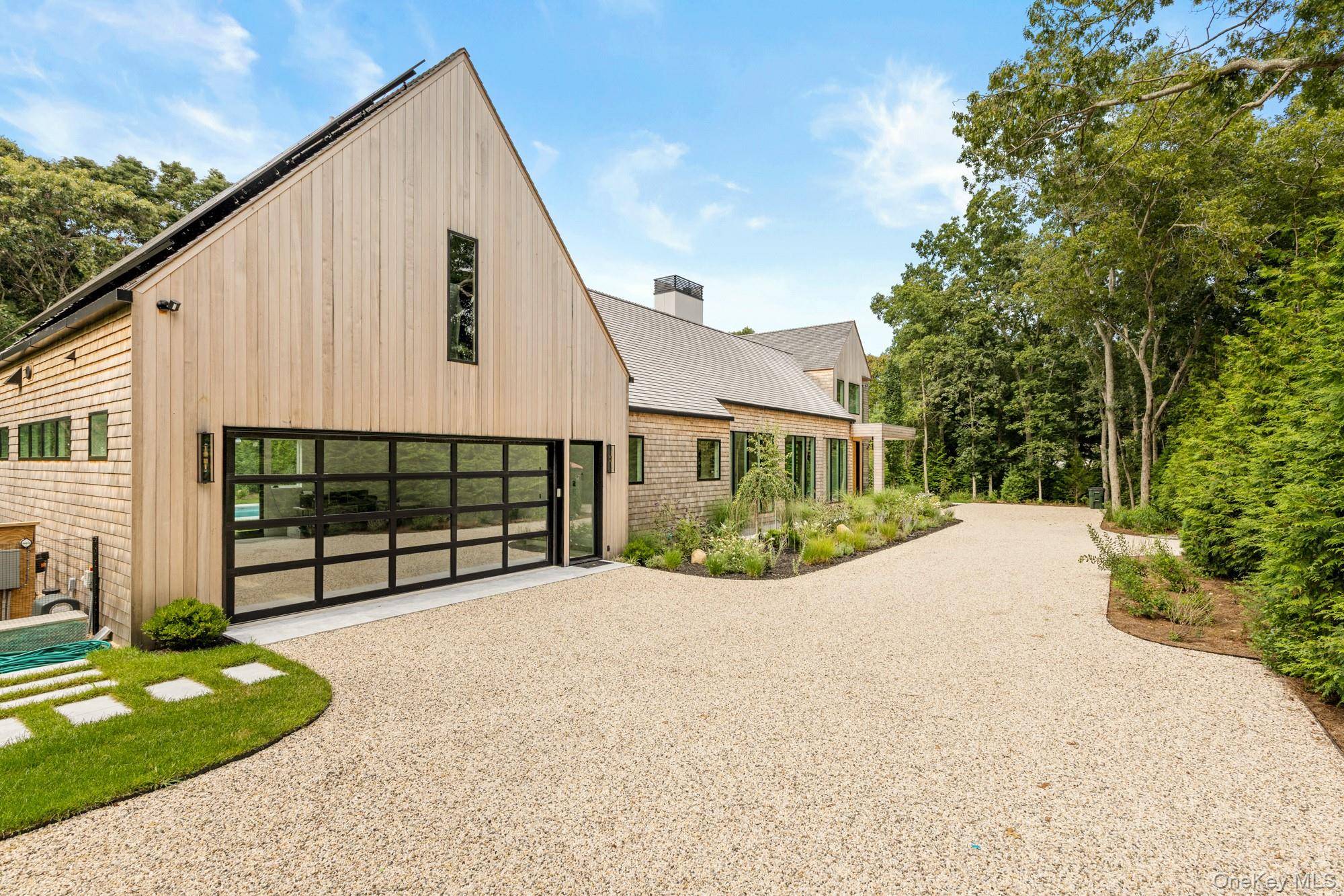 141 A Old House Landing RD, East Hampton, NY 11937