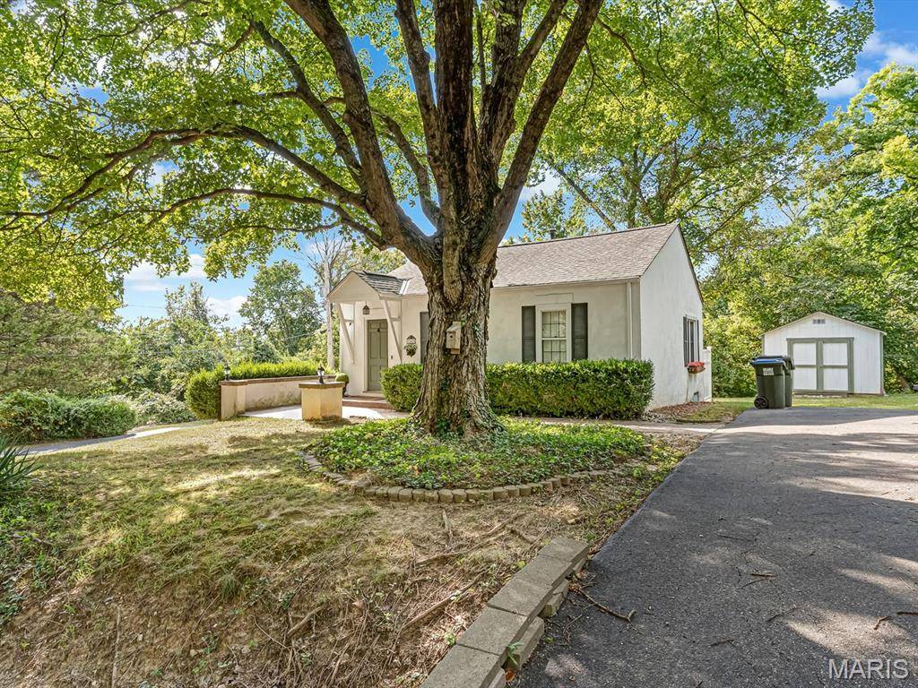 943 Sugarloaf Hill RD, Dupo, IL 62239