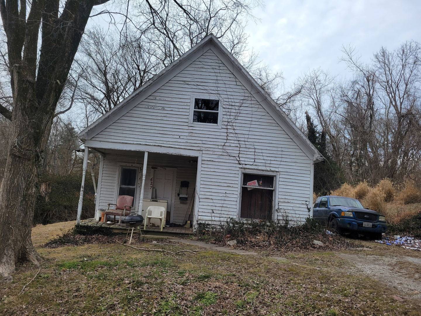 627 E High ST, Anna, IL 62906