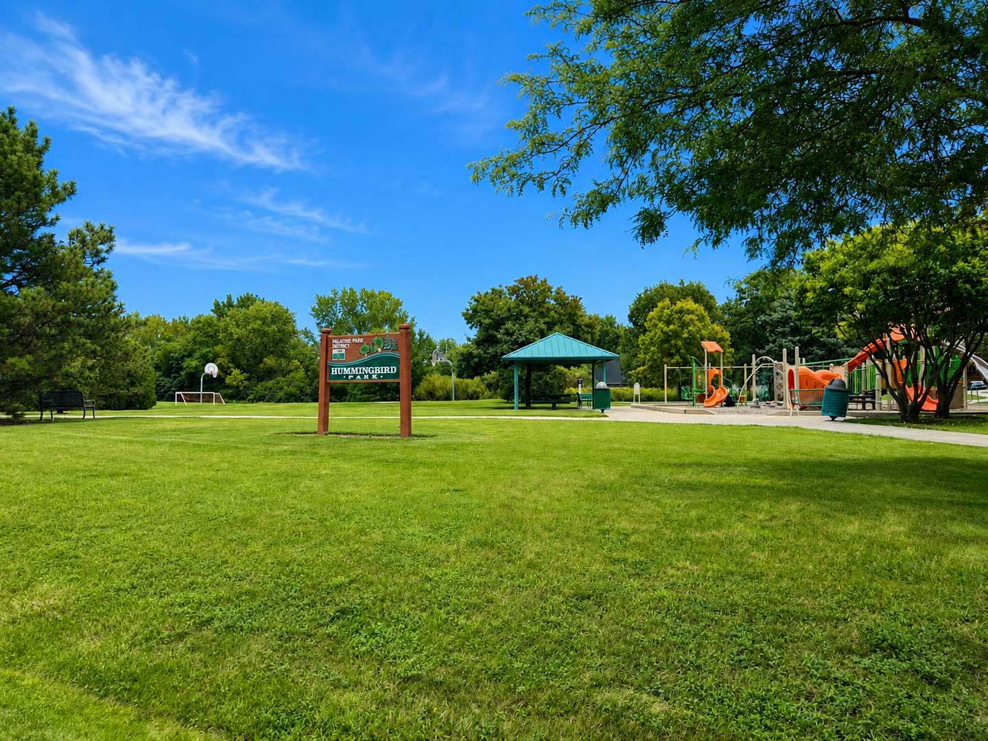 1268 N Palos AVE, Palatine, IL 60067