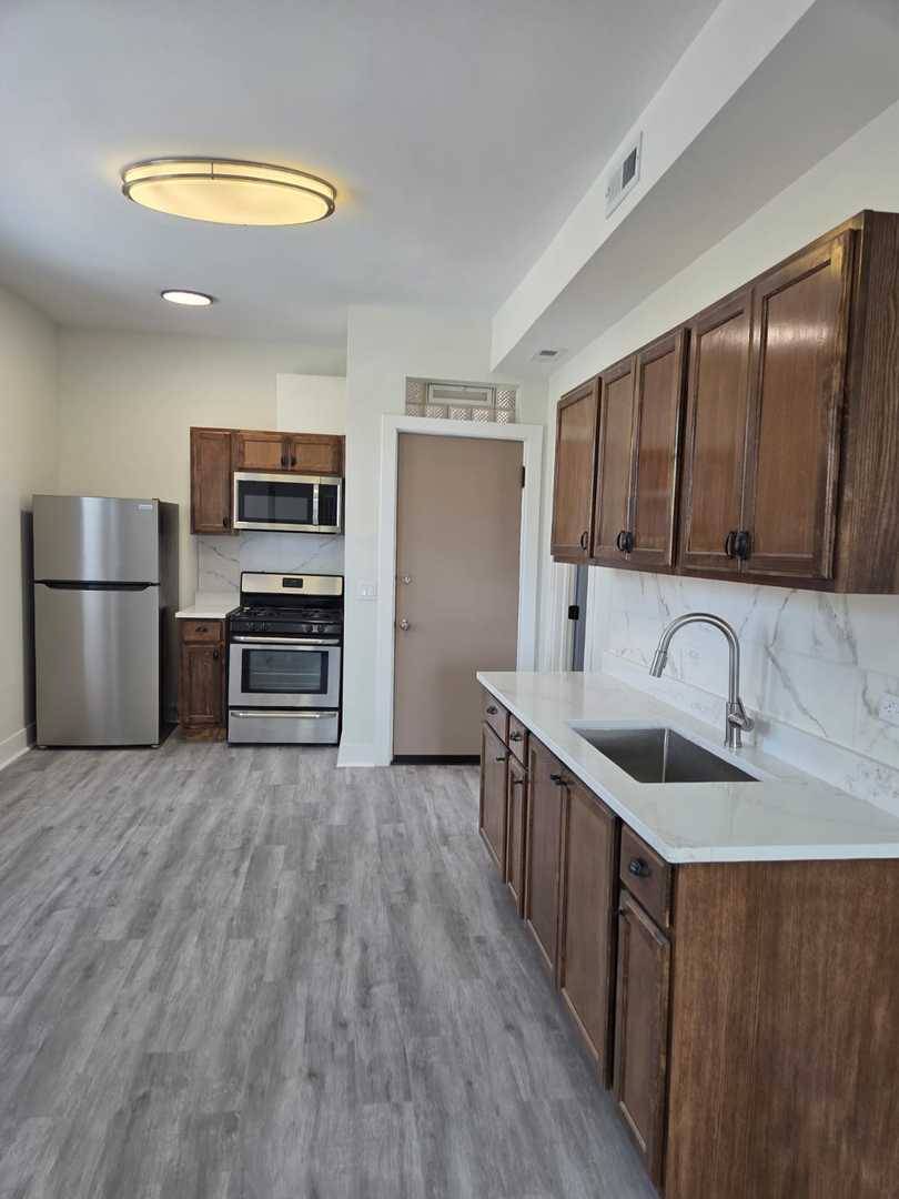6207 S Bishop ST #1, Chicago, IL 60636