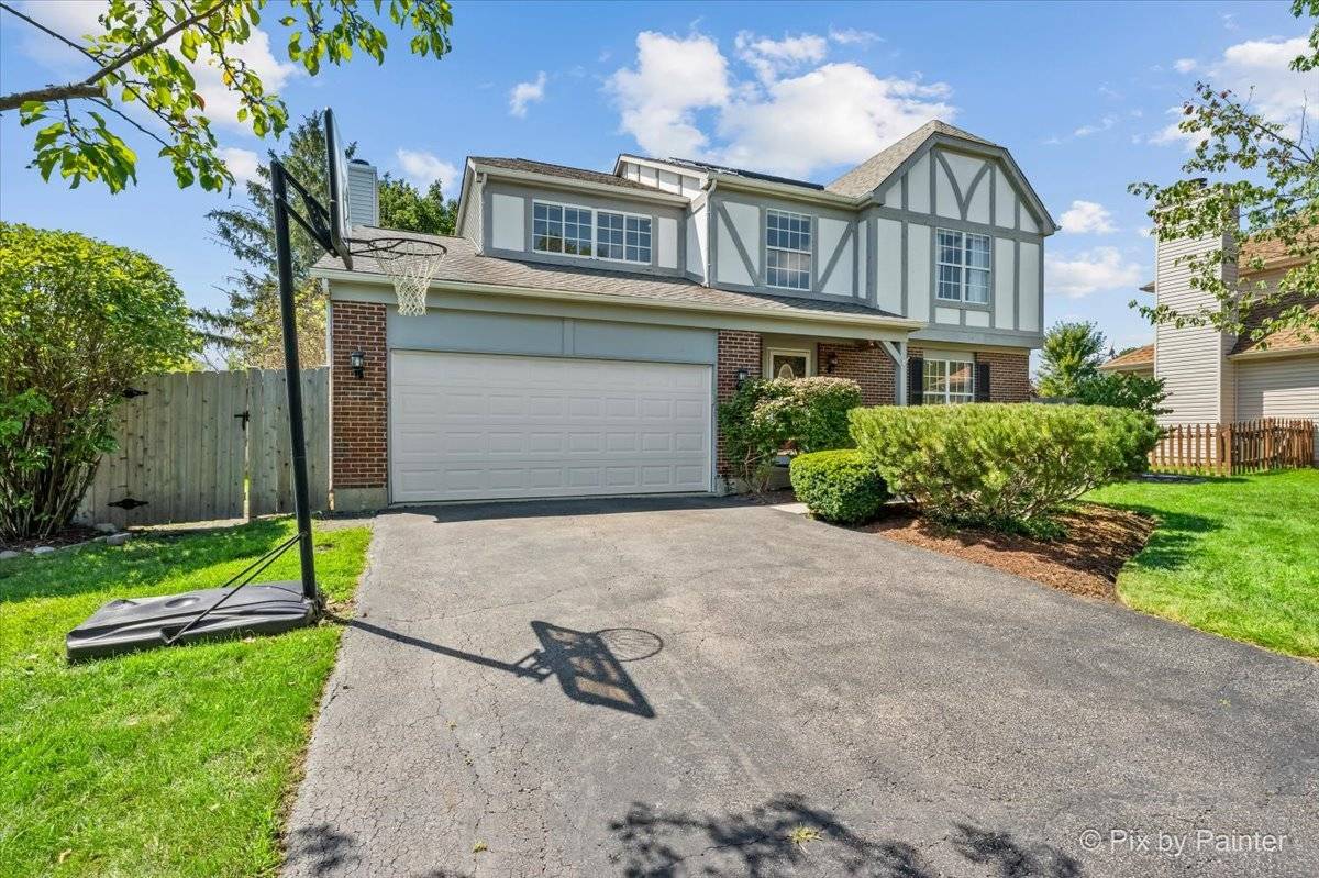 344 Yorkshire DR, Mundelein, IL 60060