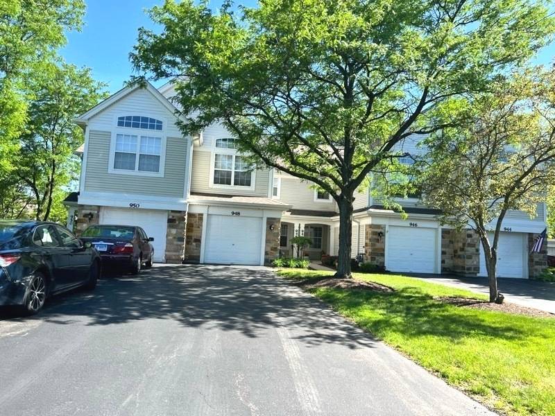 948 Concord CT, Carol Stream, IL 60188
