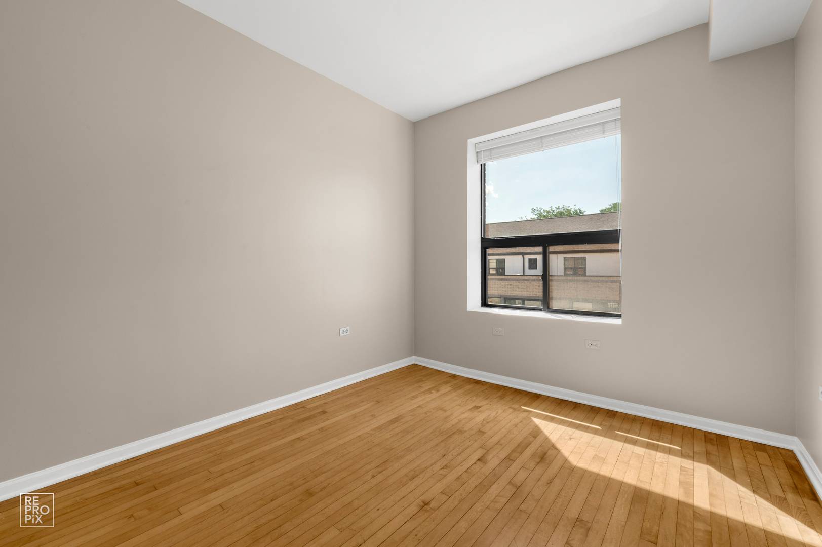 1904 W North AVE #2, Chicago, IL 60622