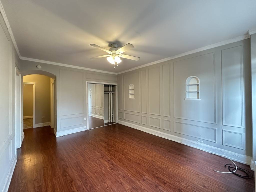 434 W Wellington AVE #401, Chicago, IL 60657