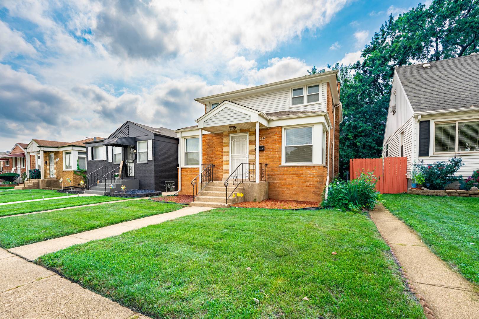 12528 S Justine ST, Calumet Park, IL 60827