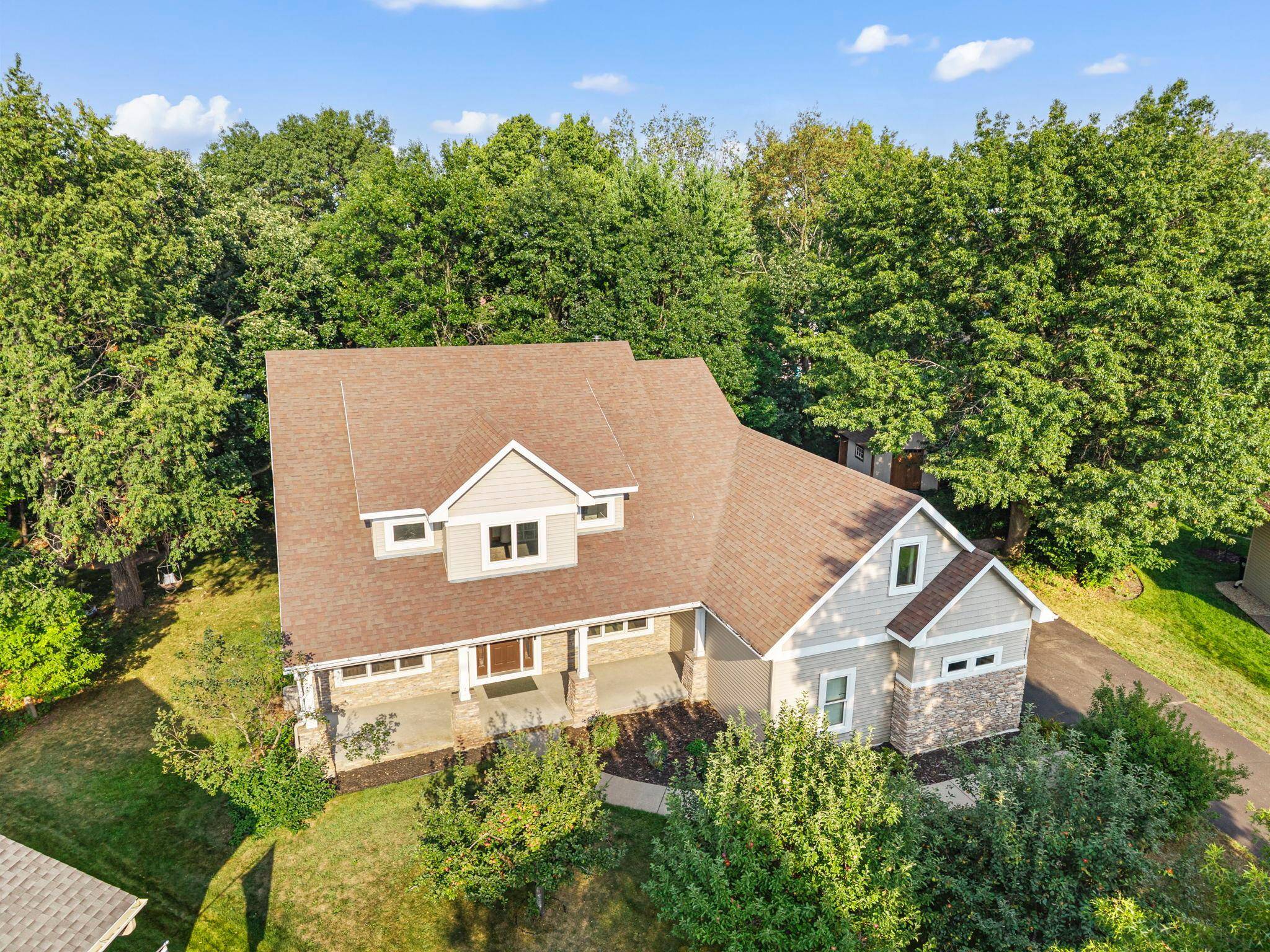 380 Sioux Lookout, Lino Lakes, MN 55014