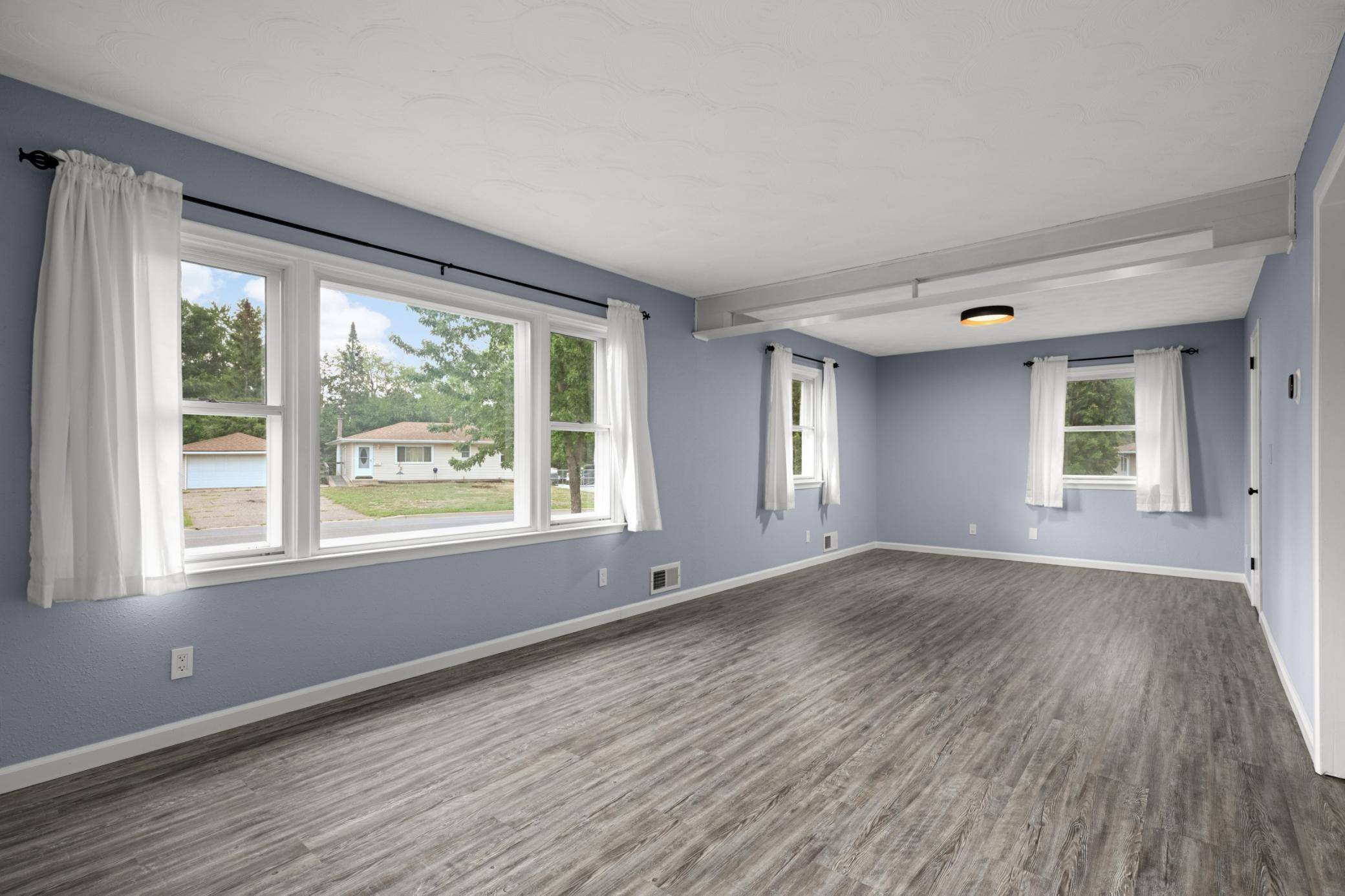 7163 Corliss WAY, Inver Grove Heights, MN 55076