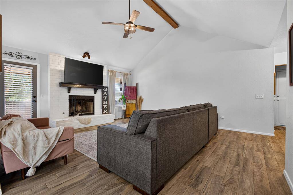 1901 Butterfield TRL, Choctaw, OK 73020