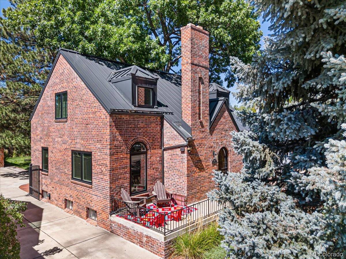 1533 N Oneida ST, Denver, CO 80220